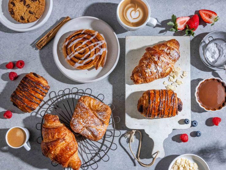 א.סם בונזור